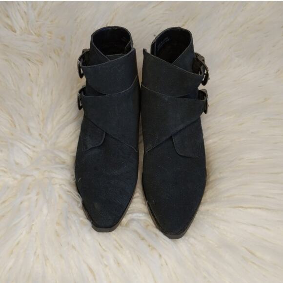 EUC Black Suede Thalia Western Pointed Toe Booties Silver Buckle Size 9 - Picture 2 of 6